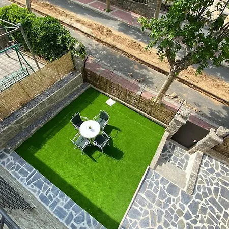 Casa Con Jardin Gatos Лас Навас дель Маркес