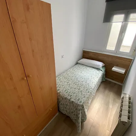 Casa Con Jardin Gatos