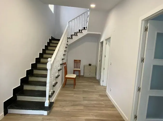 펜션 Casa Con Jardin Gatos